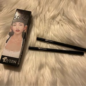 Qveen Studio Partners in Crime Lip Liner Duo
